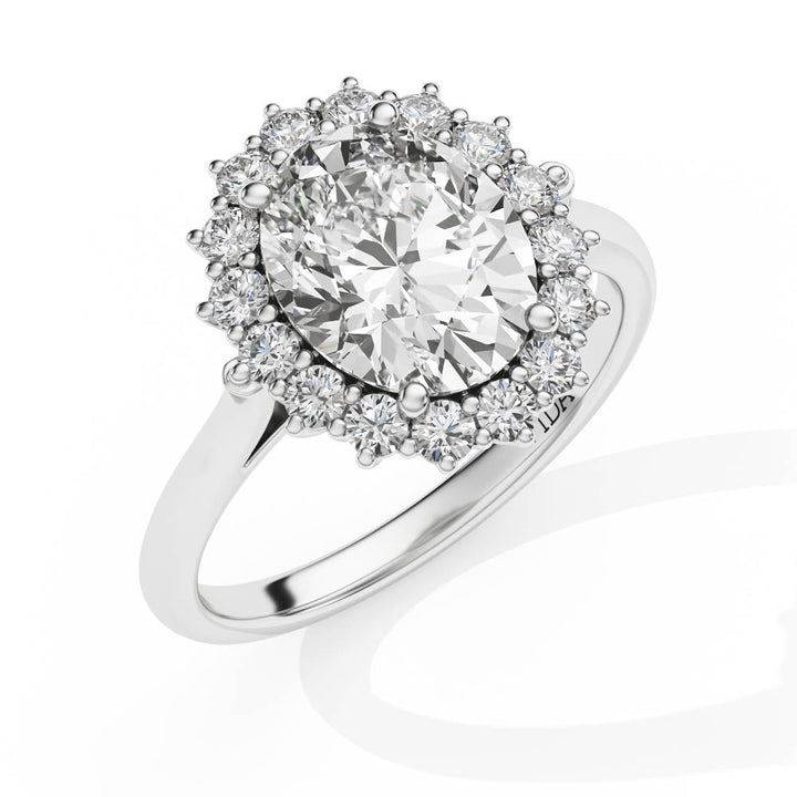 VIDA Majestic Solitaire Ring