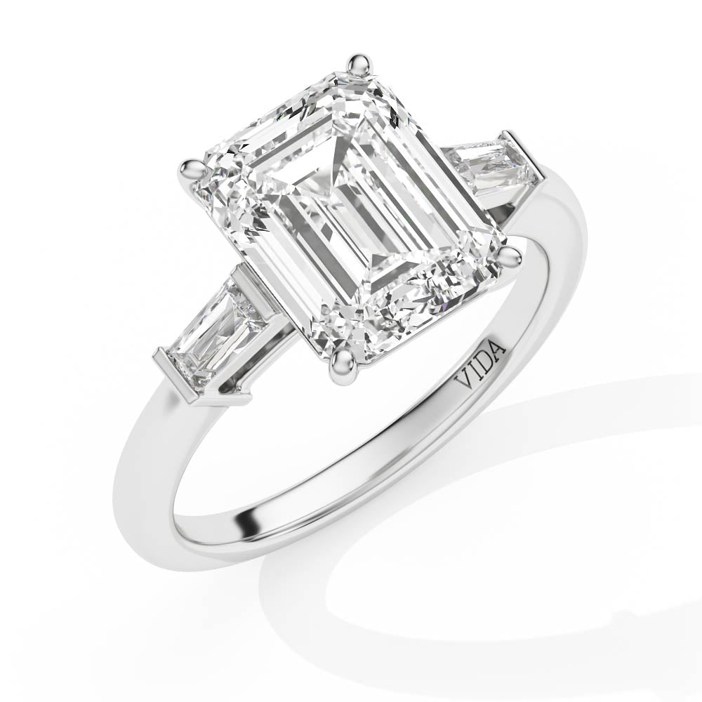 VIDA Halo Solitaire Ring