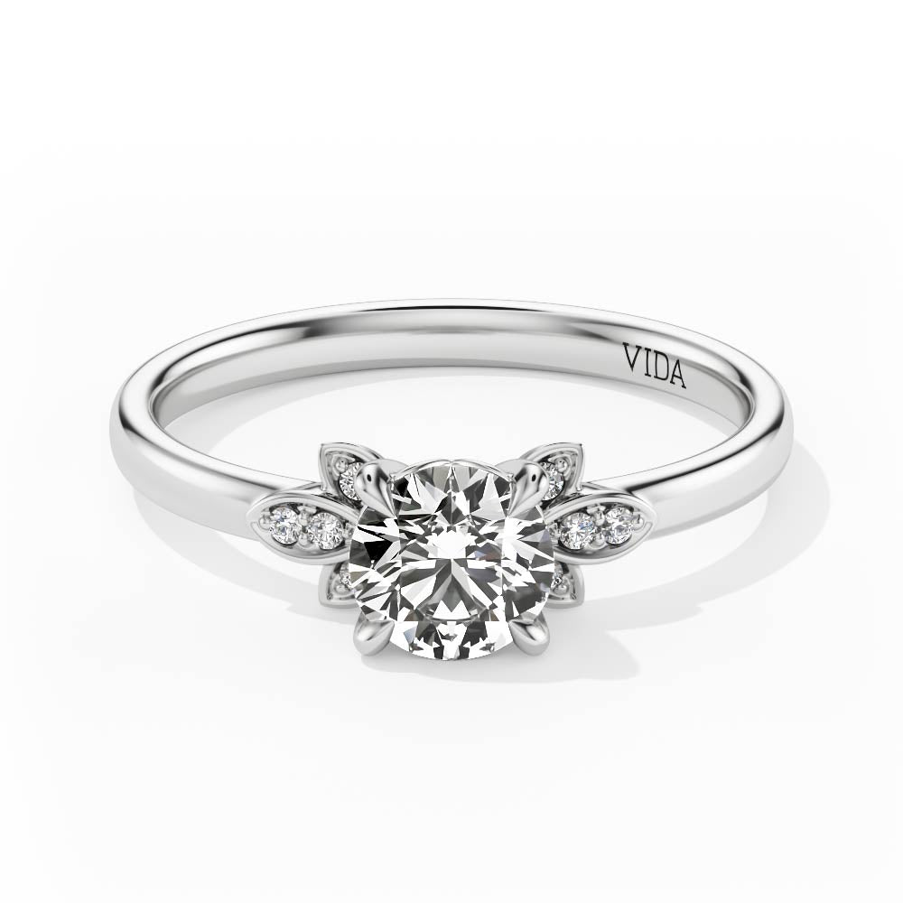 VIDA Eternelle Solitaire Ring